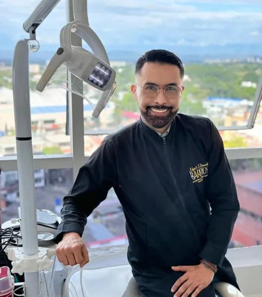 Fernando Barrios 